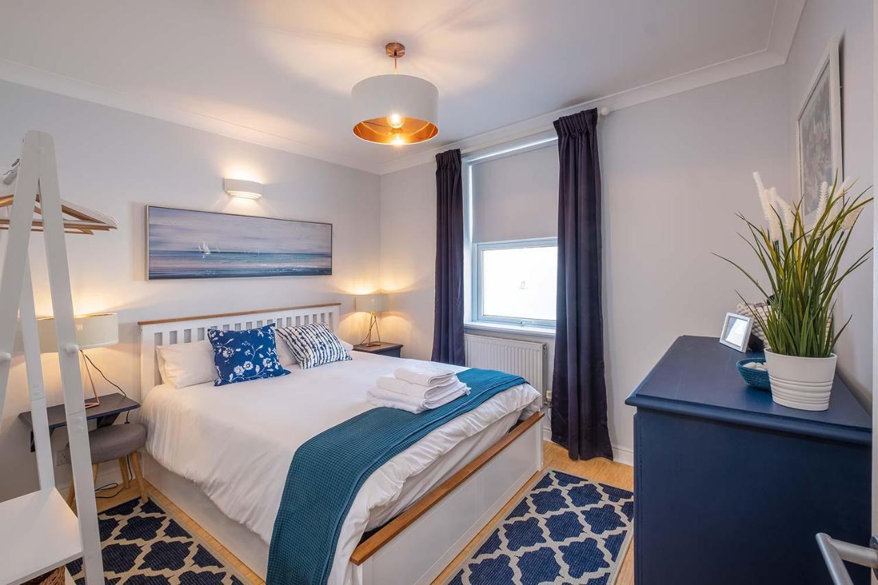 Ferienwohnung Blue Winds And Waves Cowes  Exterior foto
